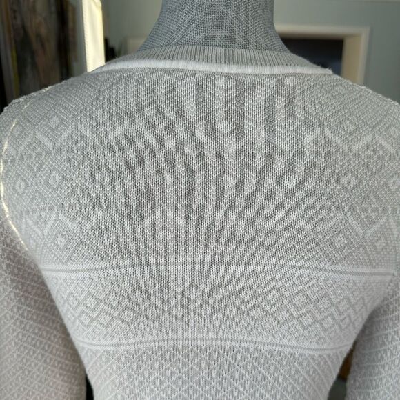 Gap Wool Blend White and Grey Knitted Sweater Knit Top size XS - Picture 5 of 6